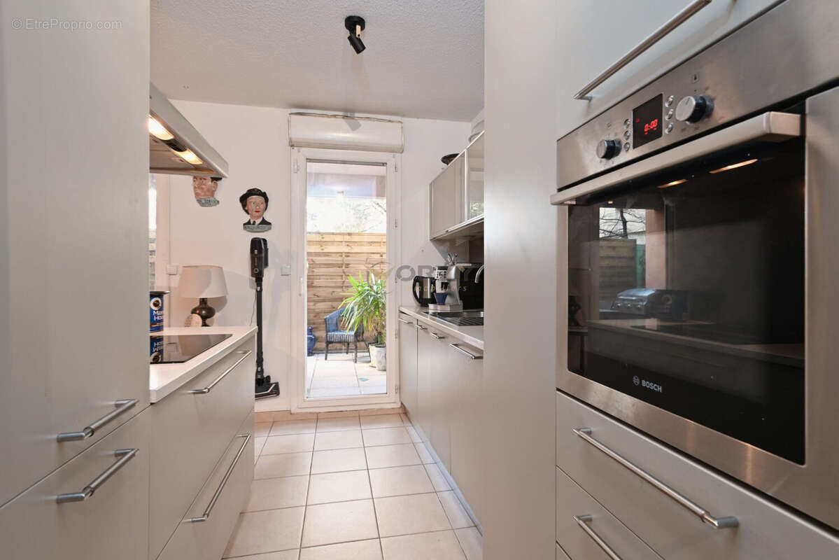 Appartement à MARSEILLE-14E