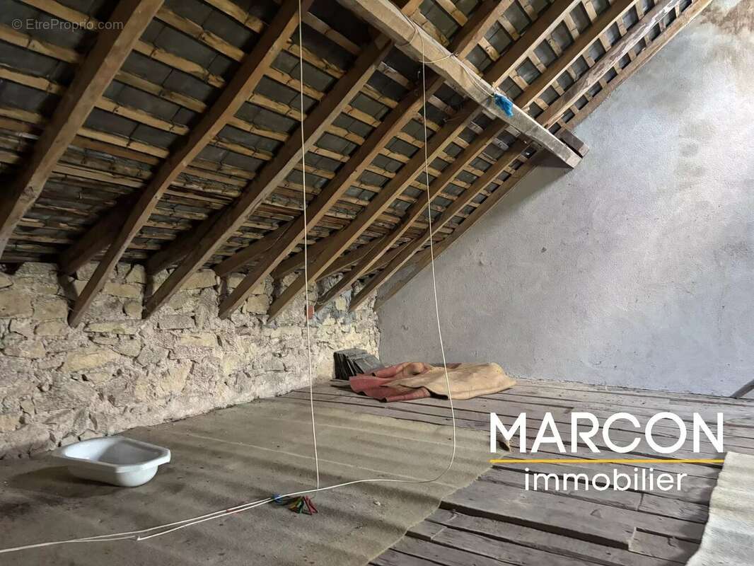 Maison à BENEVENT-L&#039;ABBAYE