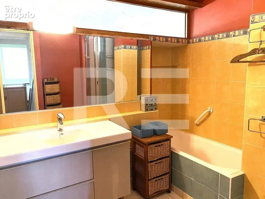 NÎMES CENTRE–APPT de 89 m²–Balcon plein sud, et parking - photo 8
