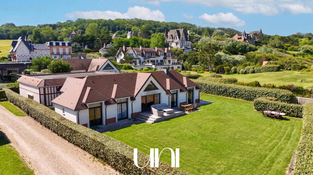 Maison à DEAUVILLE