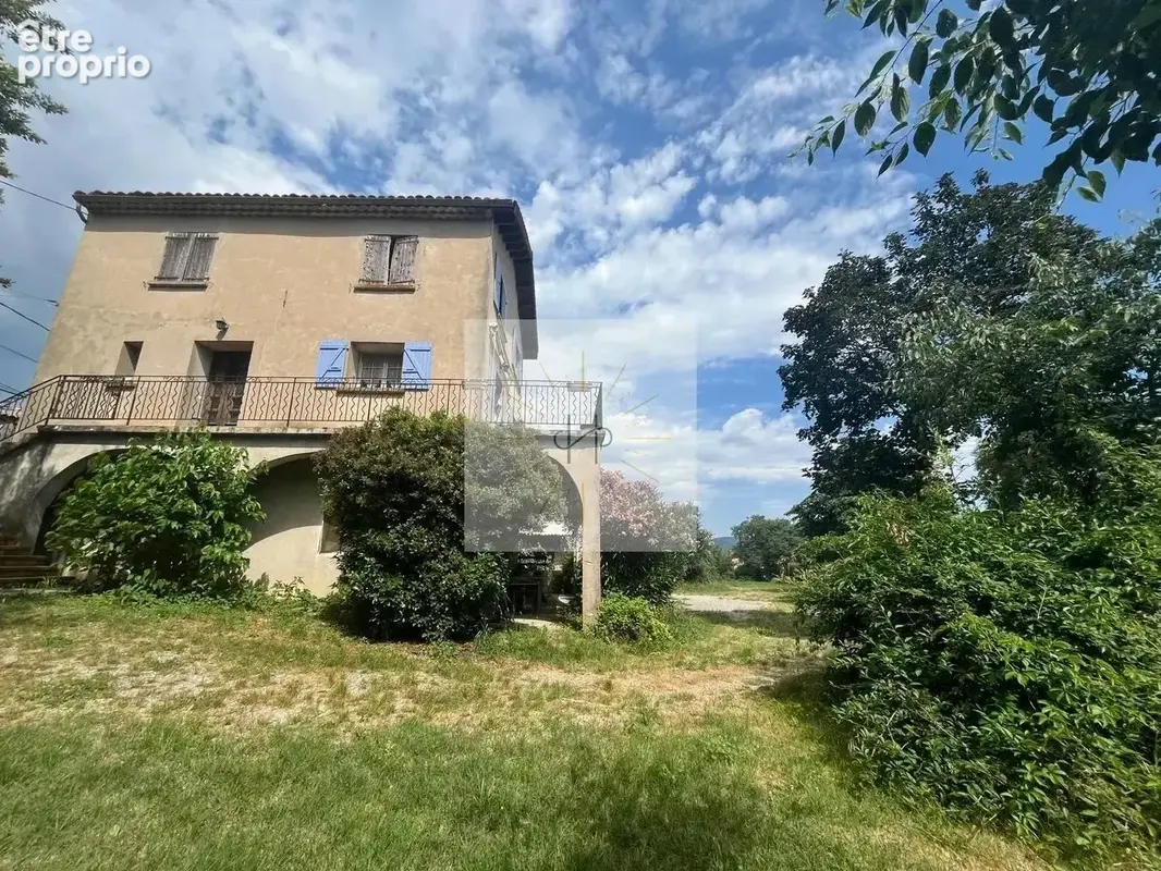 Maison 8 pièces 126 m² à vendre à Chomerac (07210) - photo 9