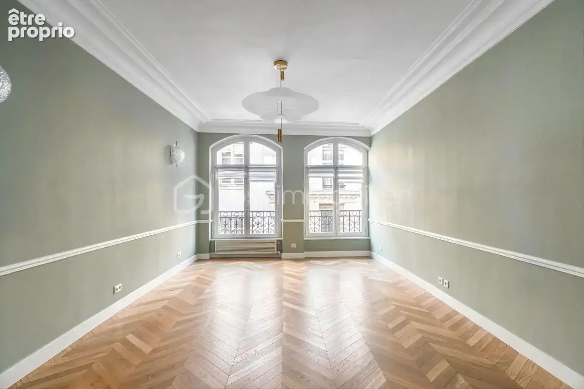 Appartement à PARIS-4E