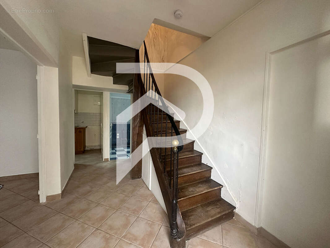 Appartement à GARANCIERES