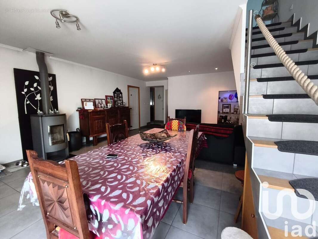 Photo 5 - Maison à BEGROLLES-EN-MAUGES