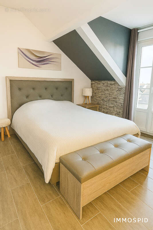 Appartement à COUBRON