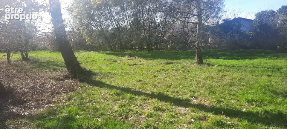 Terrain à GUJAN-MESTRAS