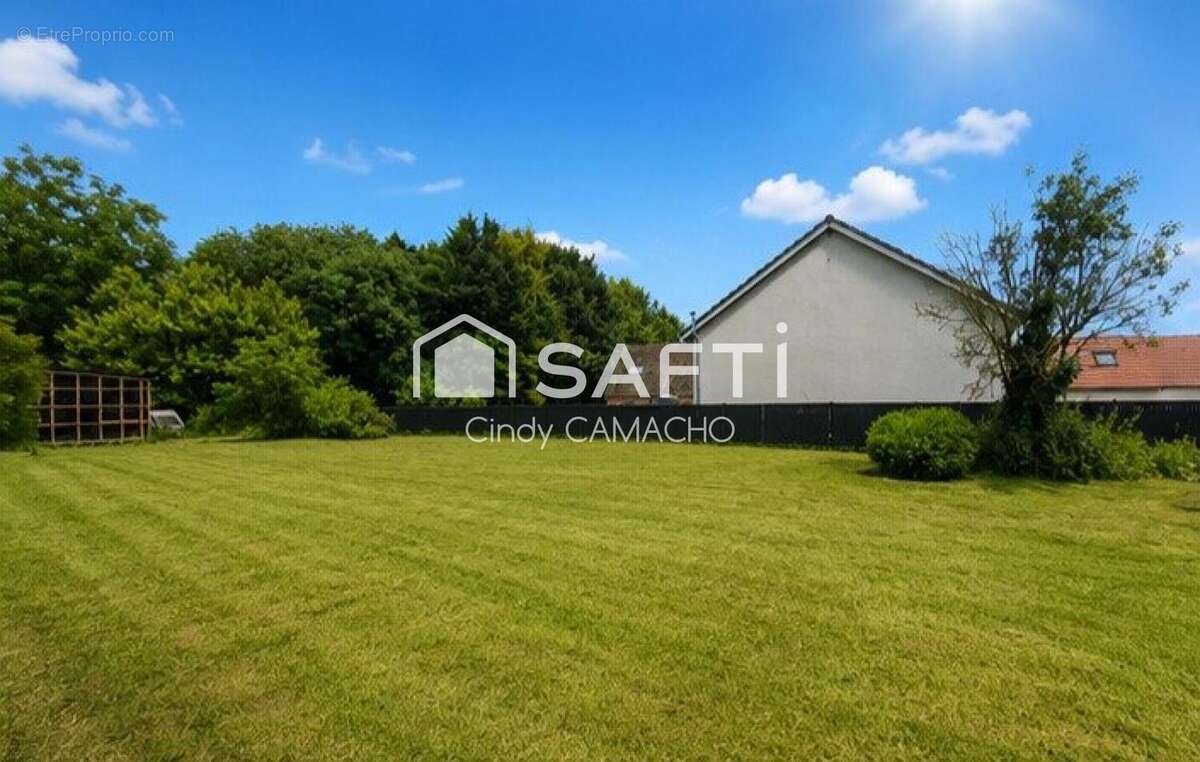 Terrain 503 m² à Argoeuves  - photo 3