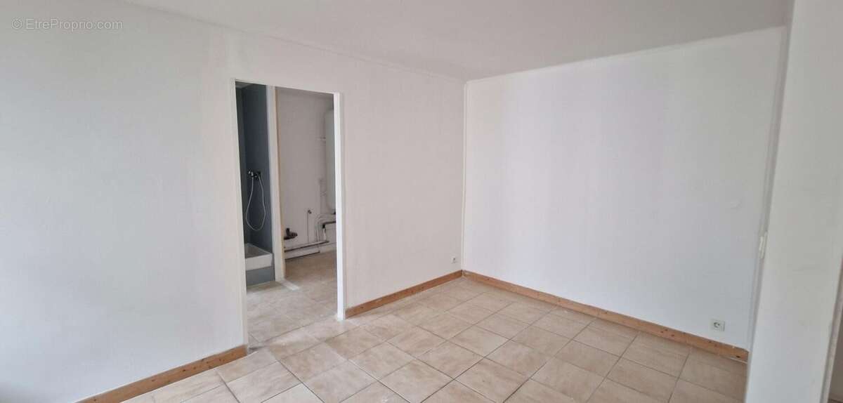 Appartement 39 m² à Saint-Quentin  - photo 3