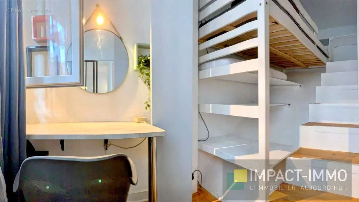 Appartement à LA GARENNE-COLOMBES