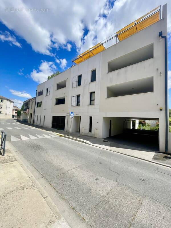 Appartement à PERTUIS