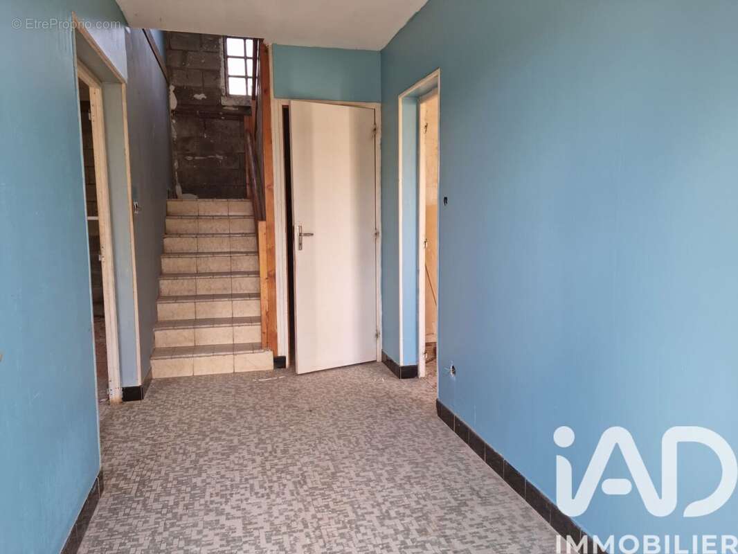 Maison 122 m² à Melleran  - photo 2
