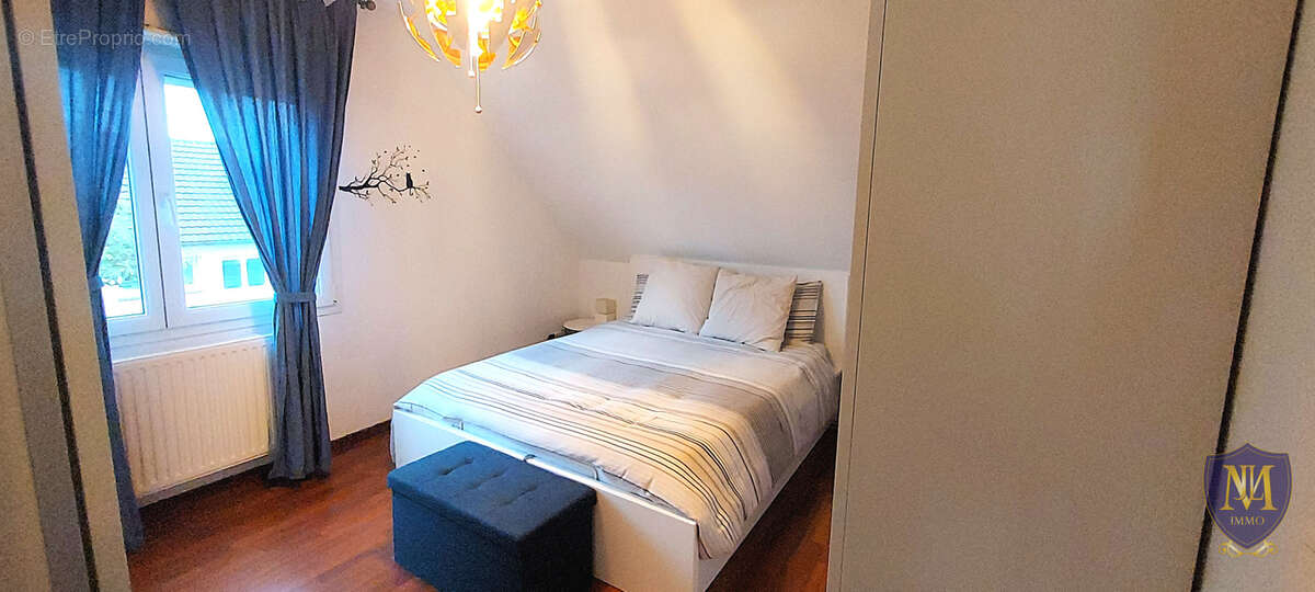 Habsheim au calme belle maison 6 pièces de 116 m2 sur 3,50 ares de terrain - photo 8