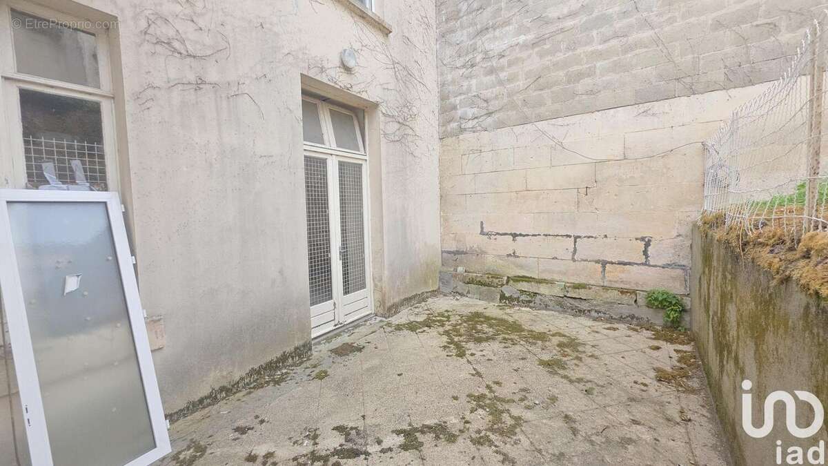 Photo 9 - Commerce à BARBEZIEUX-SAINT-HILAIRE