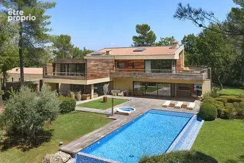 Maison à FAYENCE