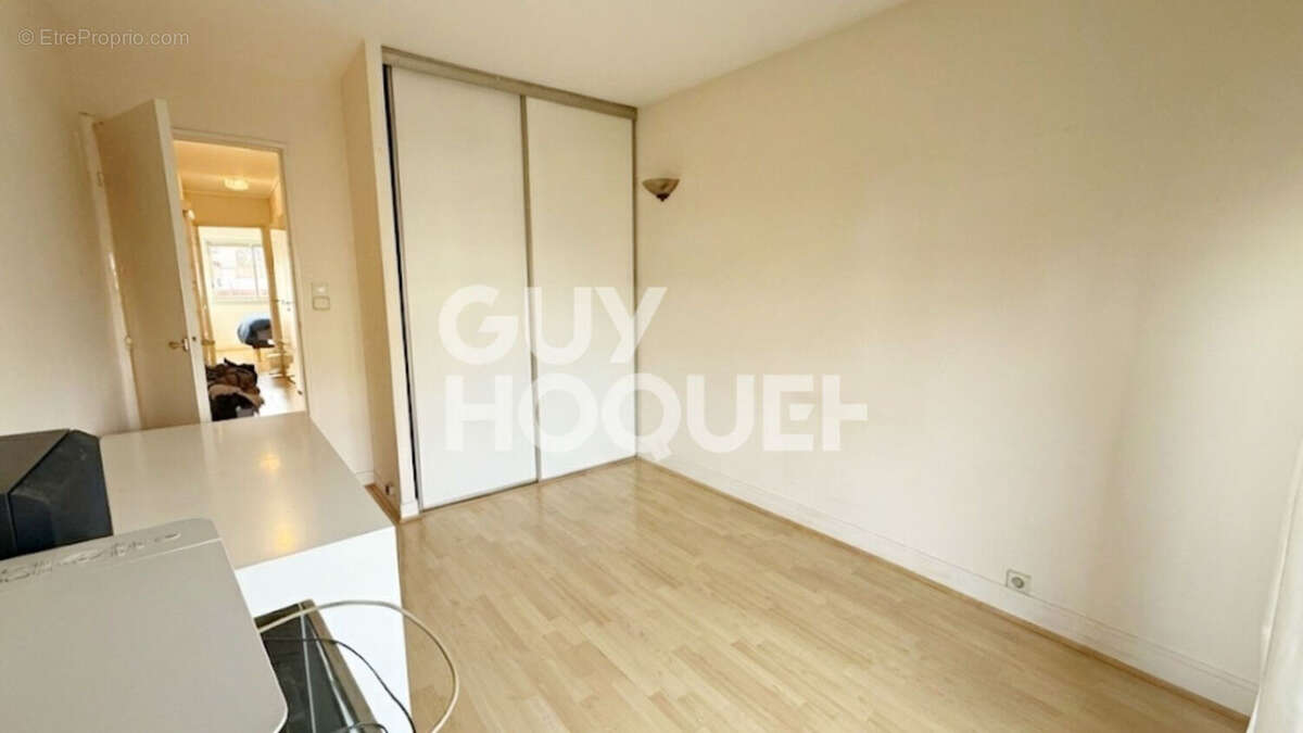 Appartement à NANTERRE