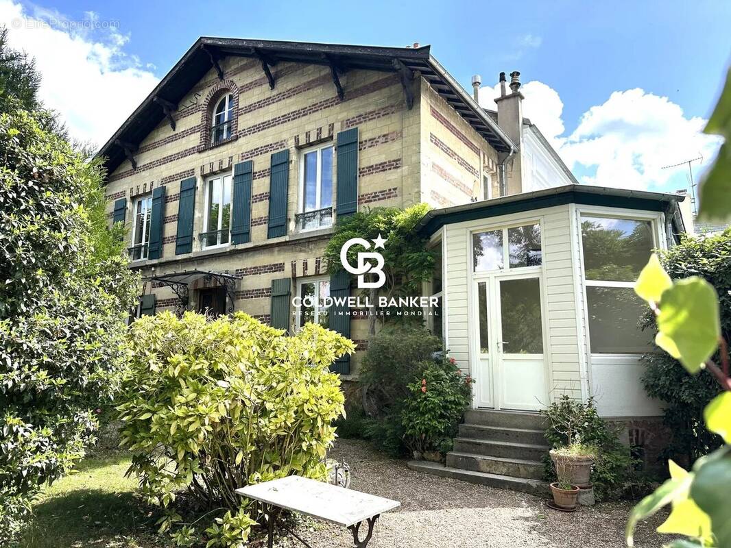 Maison de Ville 134m2 Vésinet-Centre - photo 2