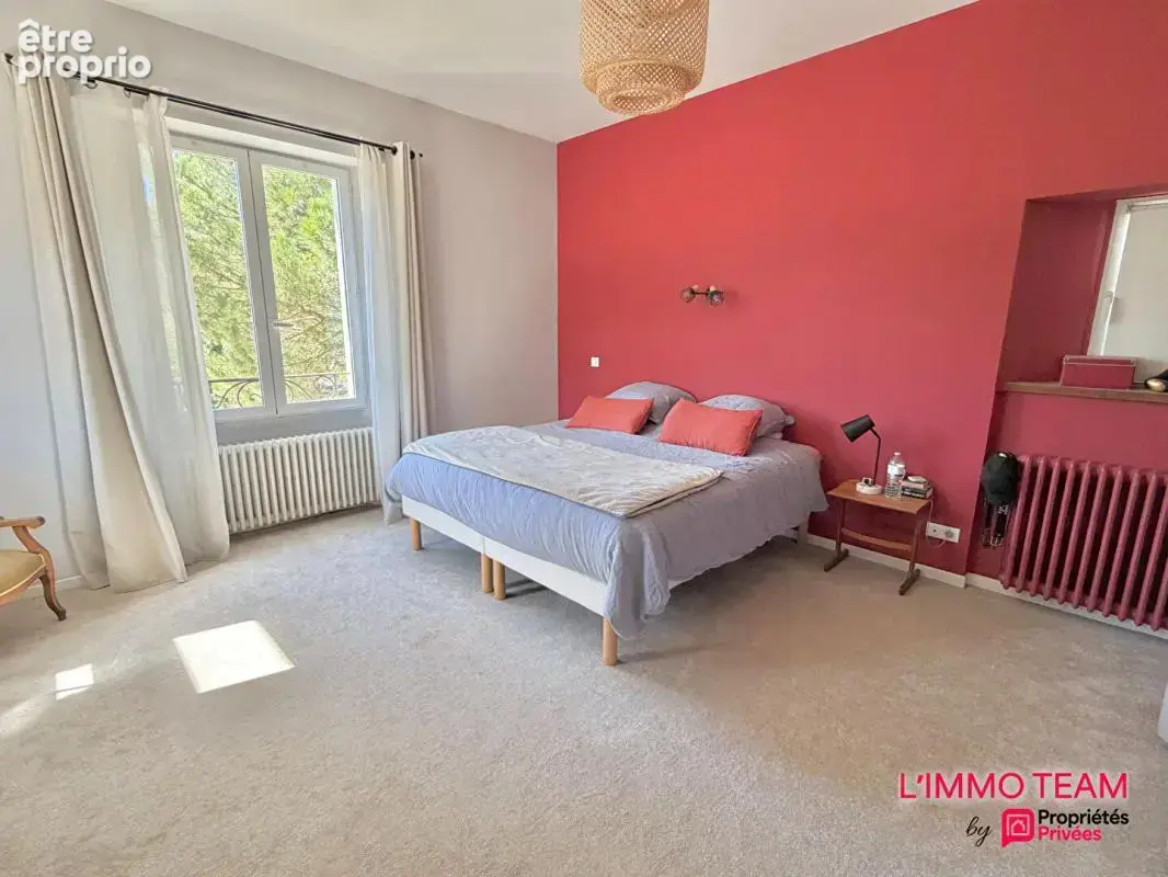 CAHORS - Propriété d'exception avec piscine sur 6000m² - photo 17