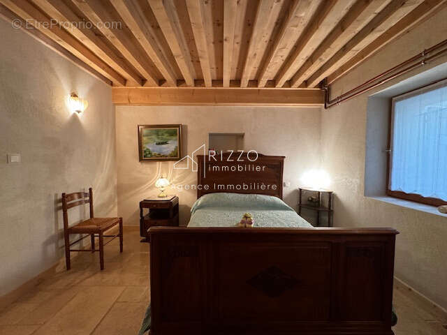 Ancien moulin au Retord - photo 5