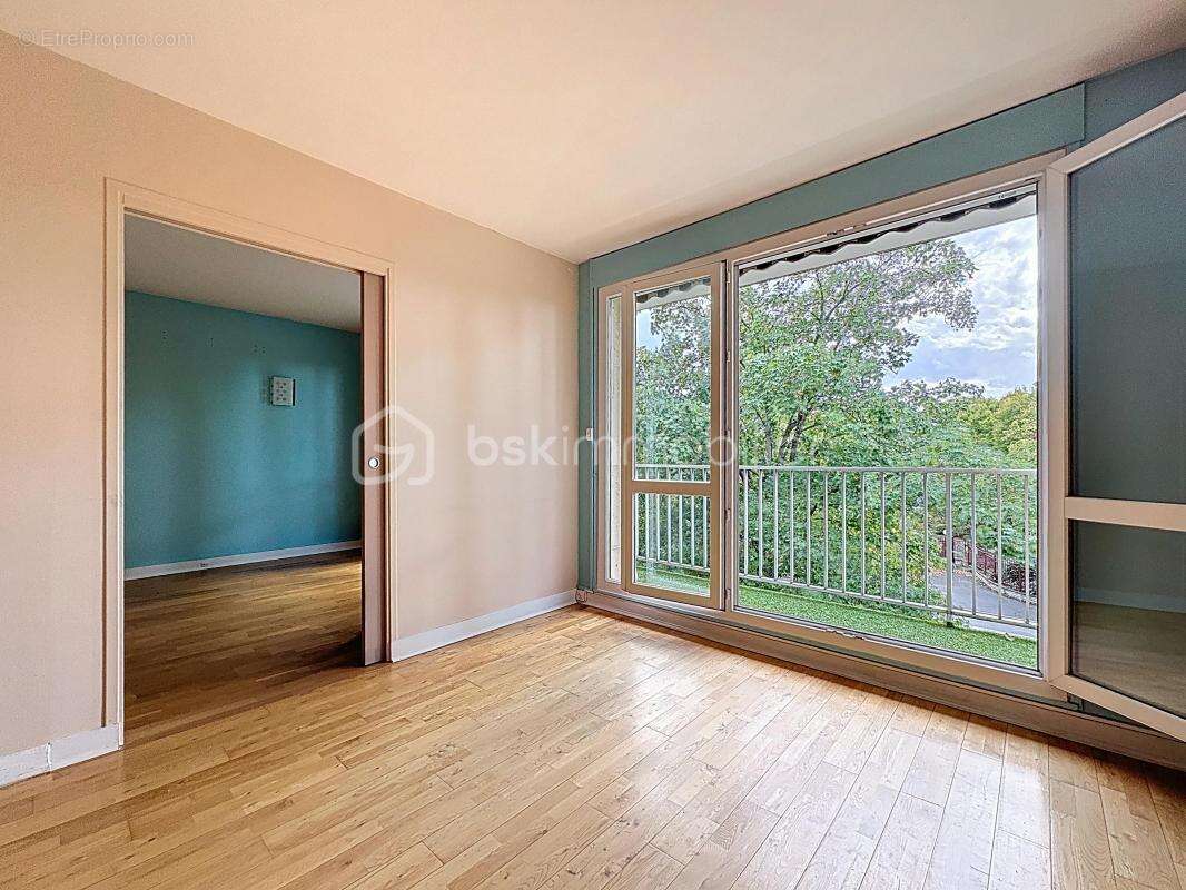 Appartement à RUEIL-MALMAISON