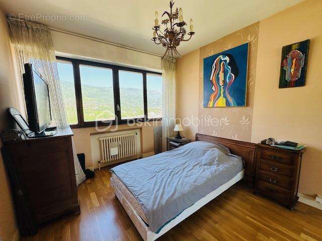 Appartement à ECHIROLLES