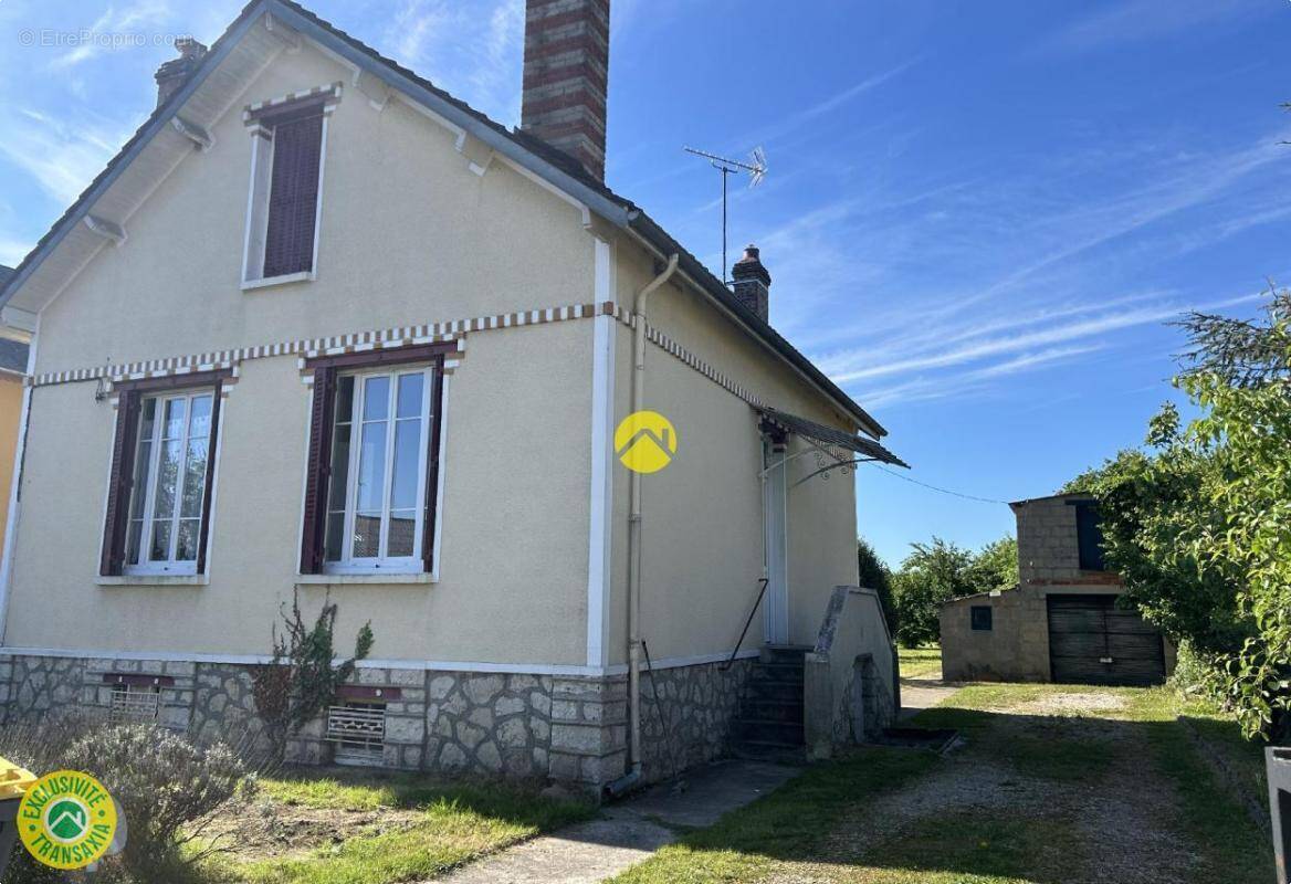 Maison à SAINT-VALERIEN