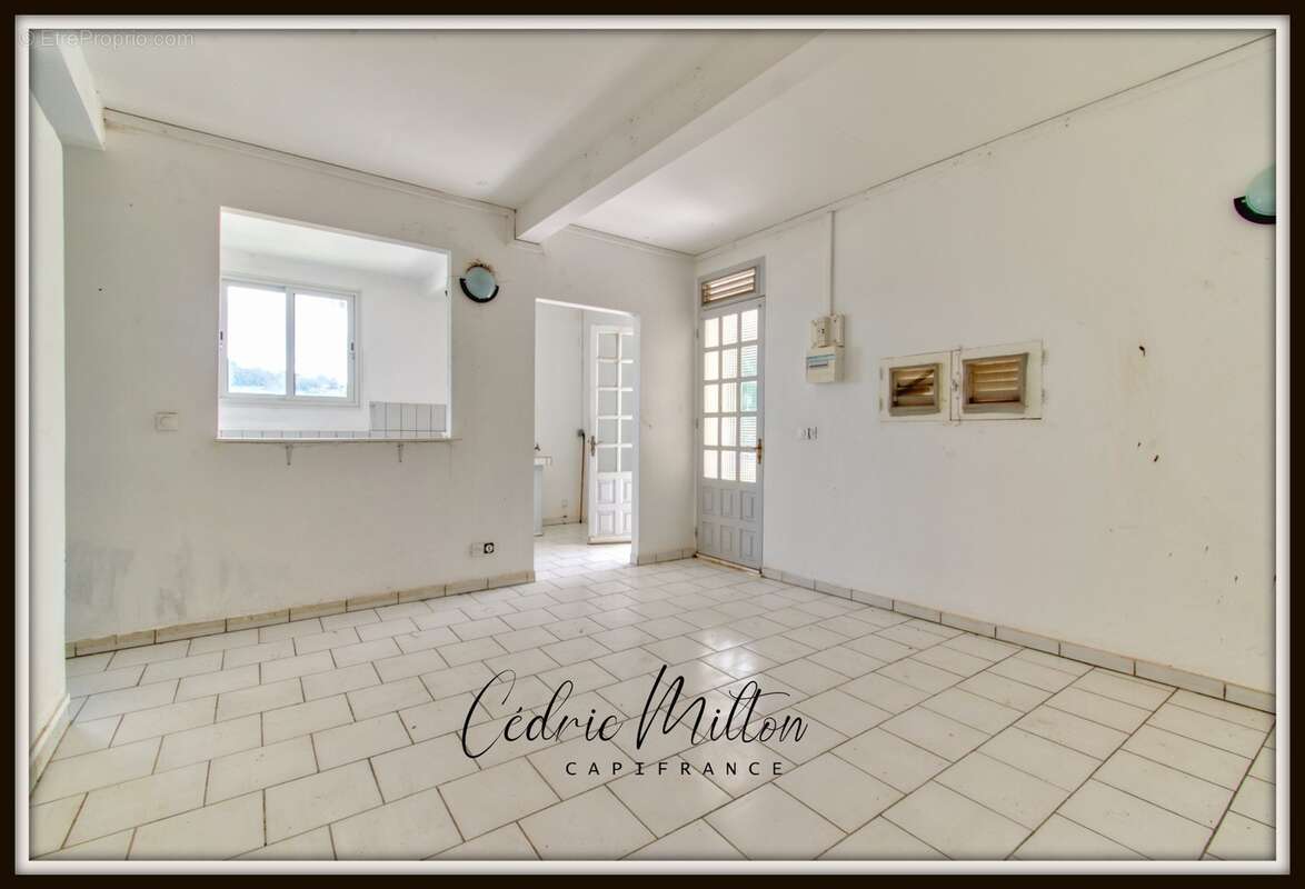 Maison T4 + T3 – Ducos, quartier Baringthon - photo 13