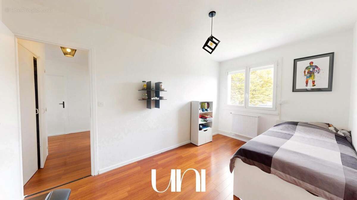 Maison à SAINT-PIERRE-SUR-DIVES