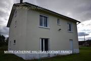 Maison à CHALAGNAC