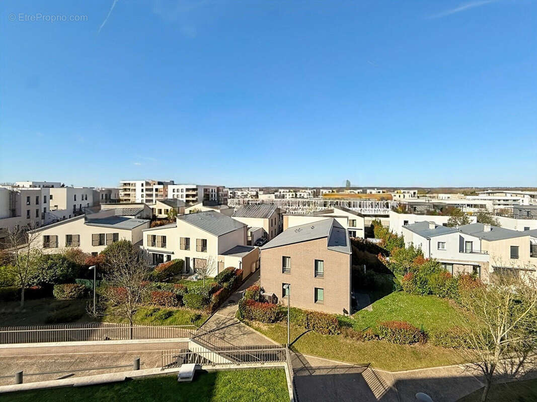 Appartement à SAINT-CYR-L&#039;ECOLE