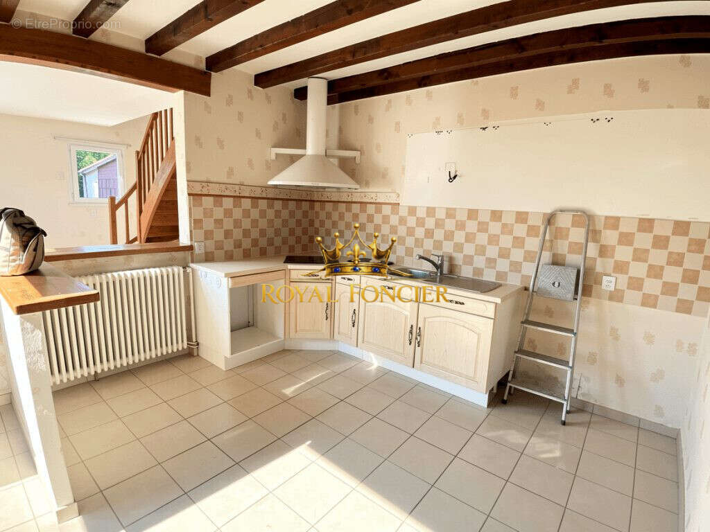 Maison 155 m² à Yzeures-Sur-Creuse  - photo 5