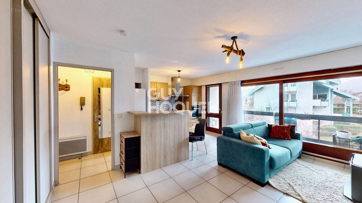 Appartement à SAINT-JORIOZ