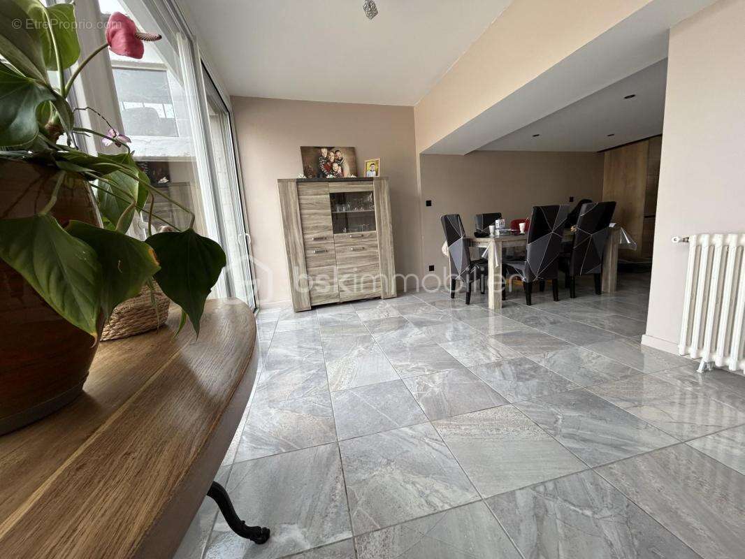 Maison à SOMAIN