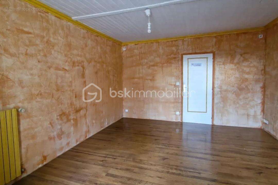 Maison de bourg – 93 m² – 3 chambres – vergeal - photo 5