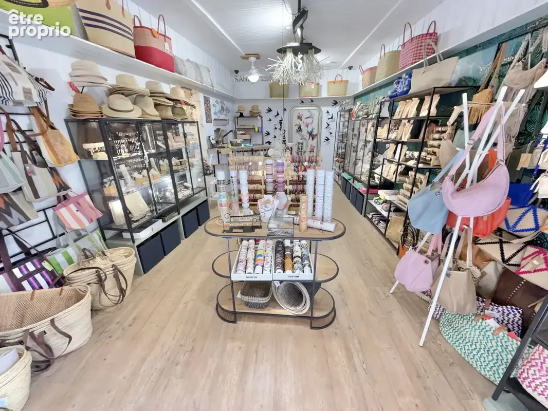 Pezenas - bail commercial - photo 2