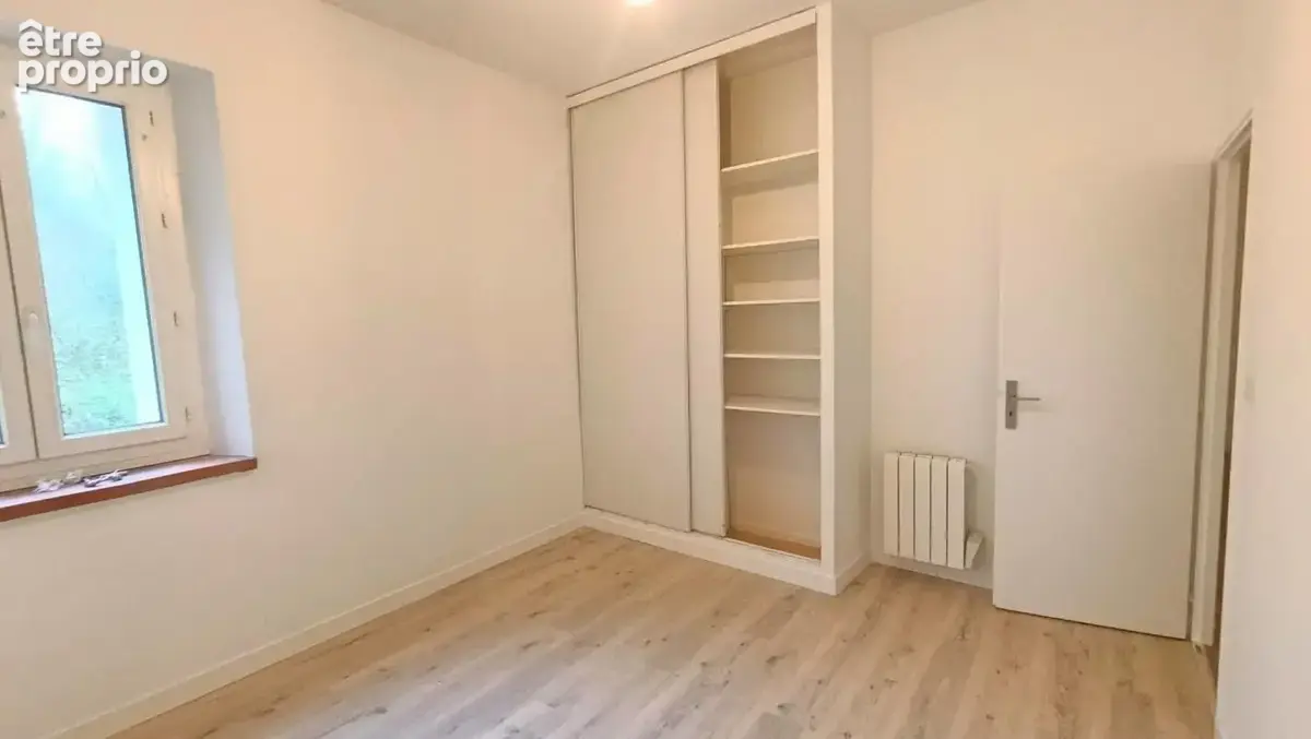 Appartement 4 pièces / 87 m² / 166 500 EUR / GRENADE - photo 8