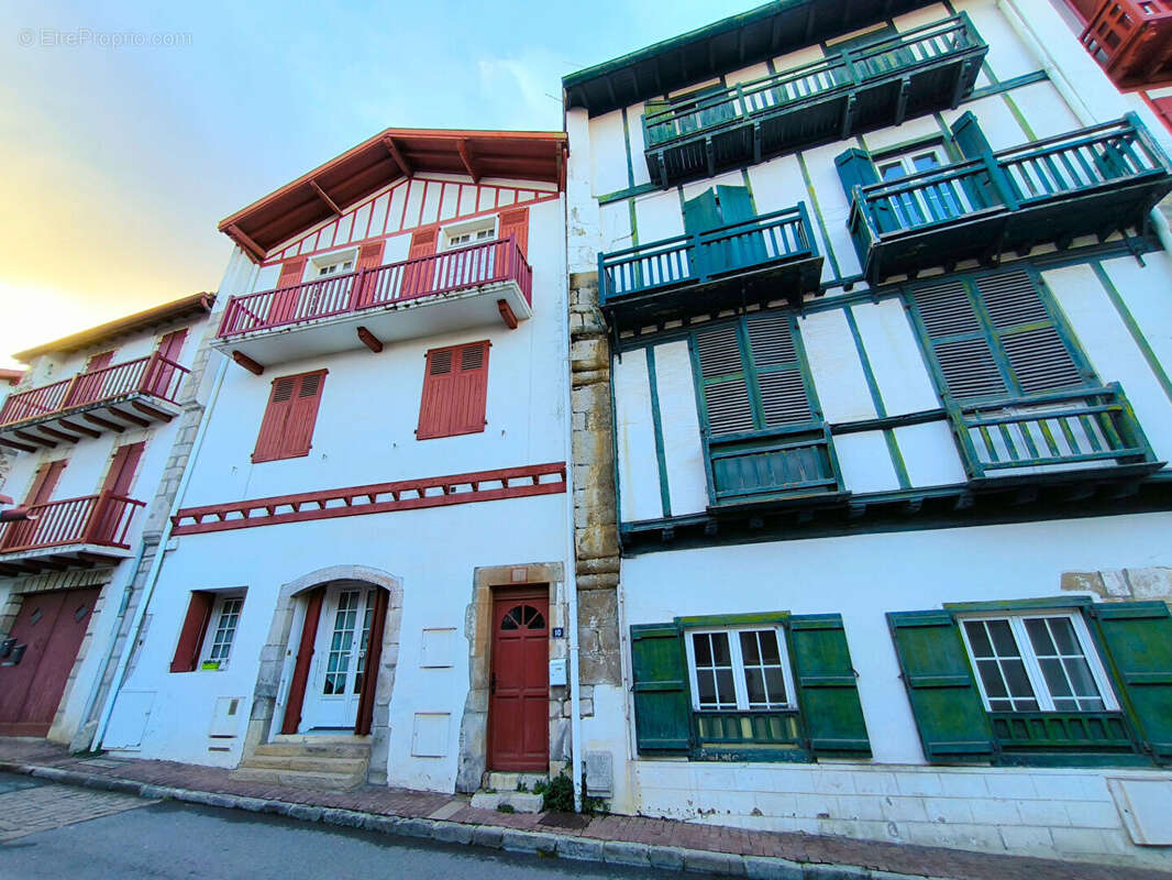 Appartement à CIBOURE