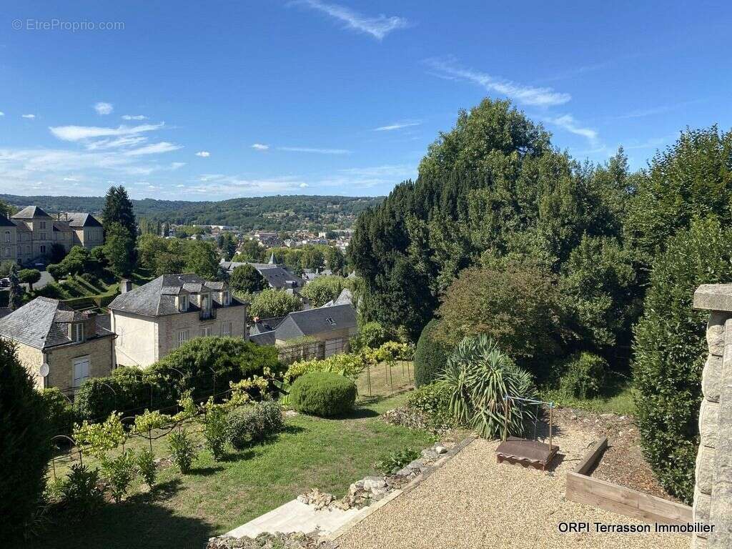 Maison de caractère  9 pièces, 217 m², Terrasson la Villedieu 24120 - photo 6