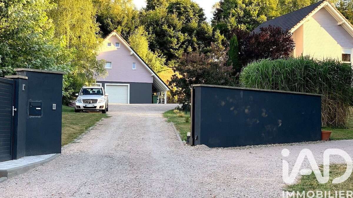 Maison 210 m² à Plaine  - photo 2