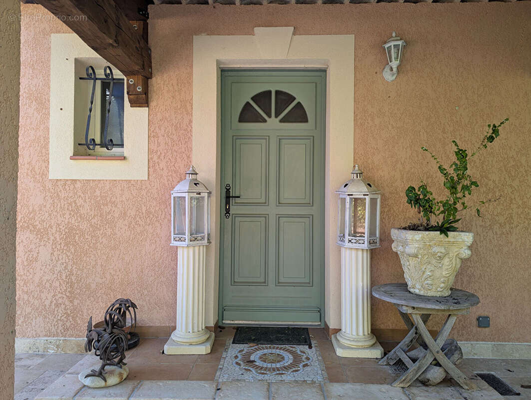 Maison à SALERNES