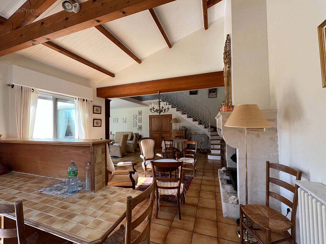 Maison à FOURAS