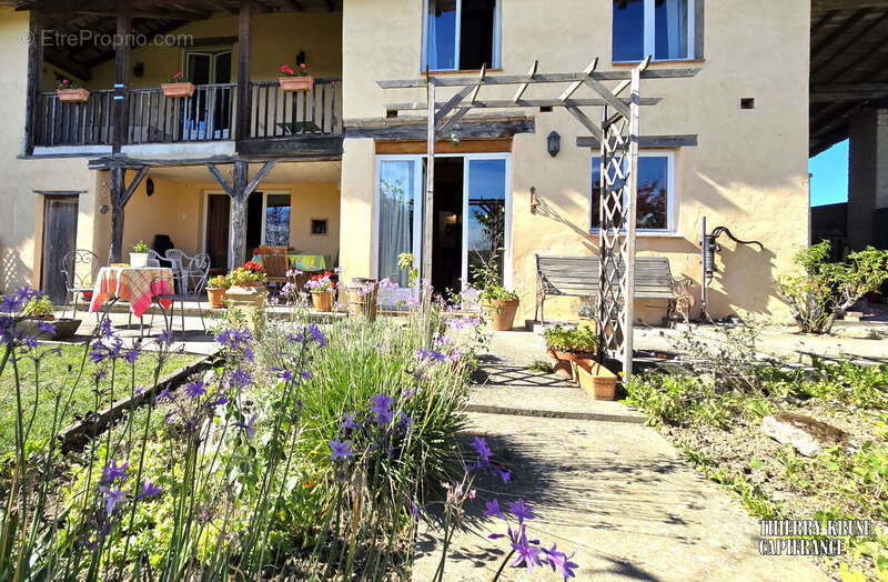 Maison à VERDUN-SUR-GARONNE