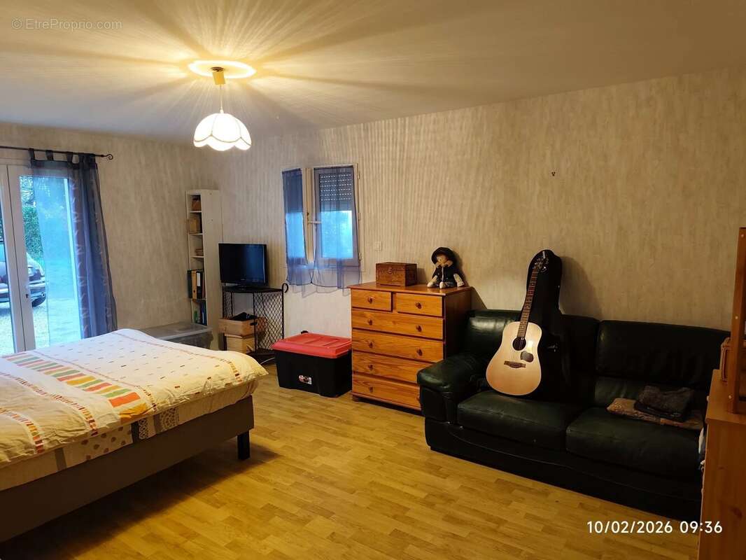 Maison à SAINT-ASTIER