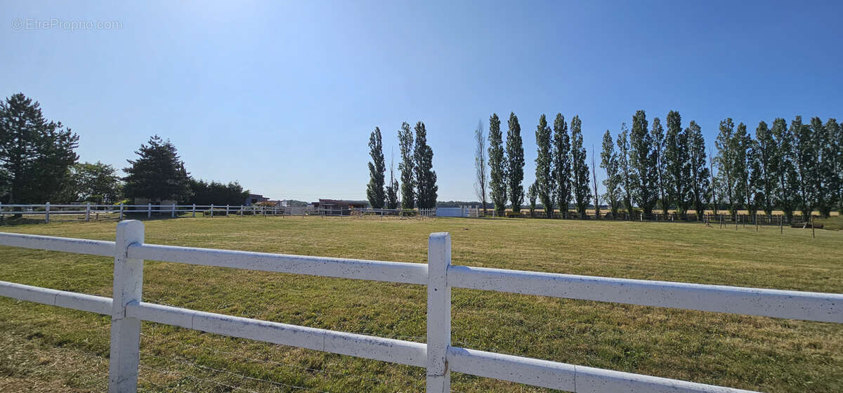 Maison à SAINTE-MAURE-DE-TOURAINE