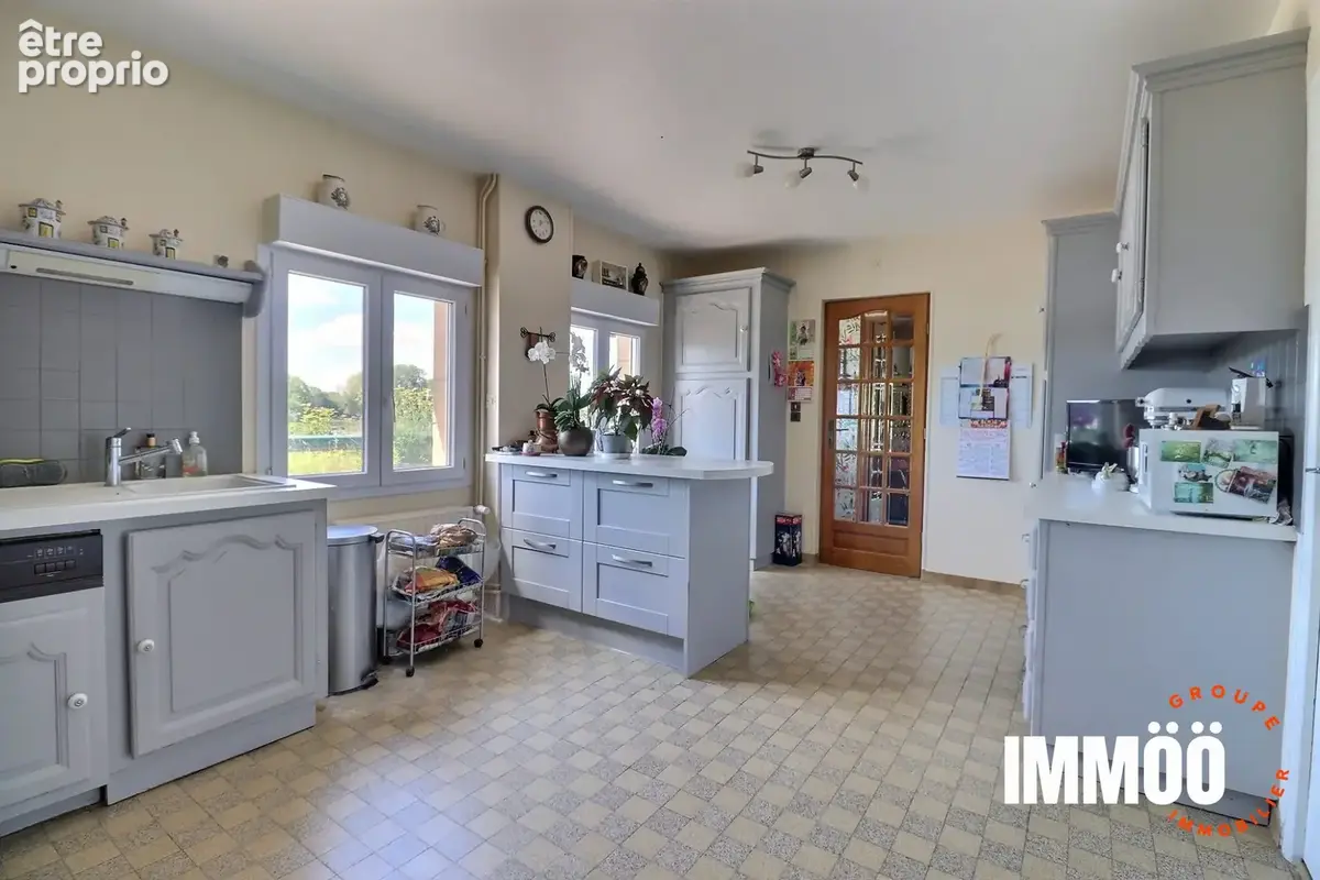 Maison 8 pièces 133 m² à vendre à Saint-Pierre-De-Varengeville (76480) - photo 9