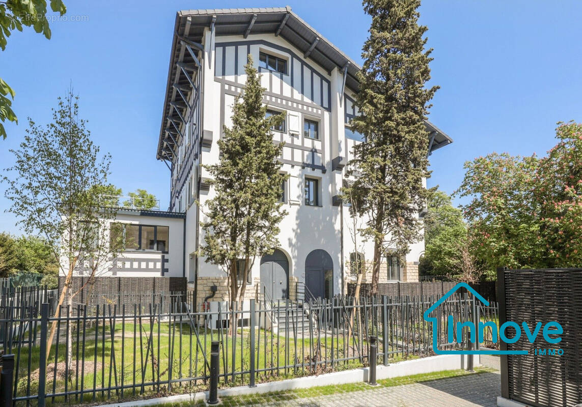 Appartement à GARCHES