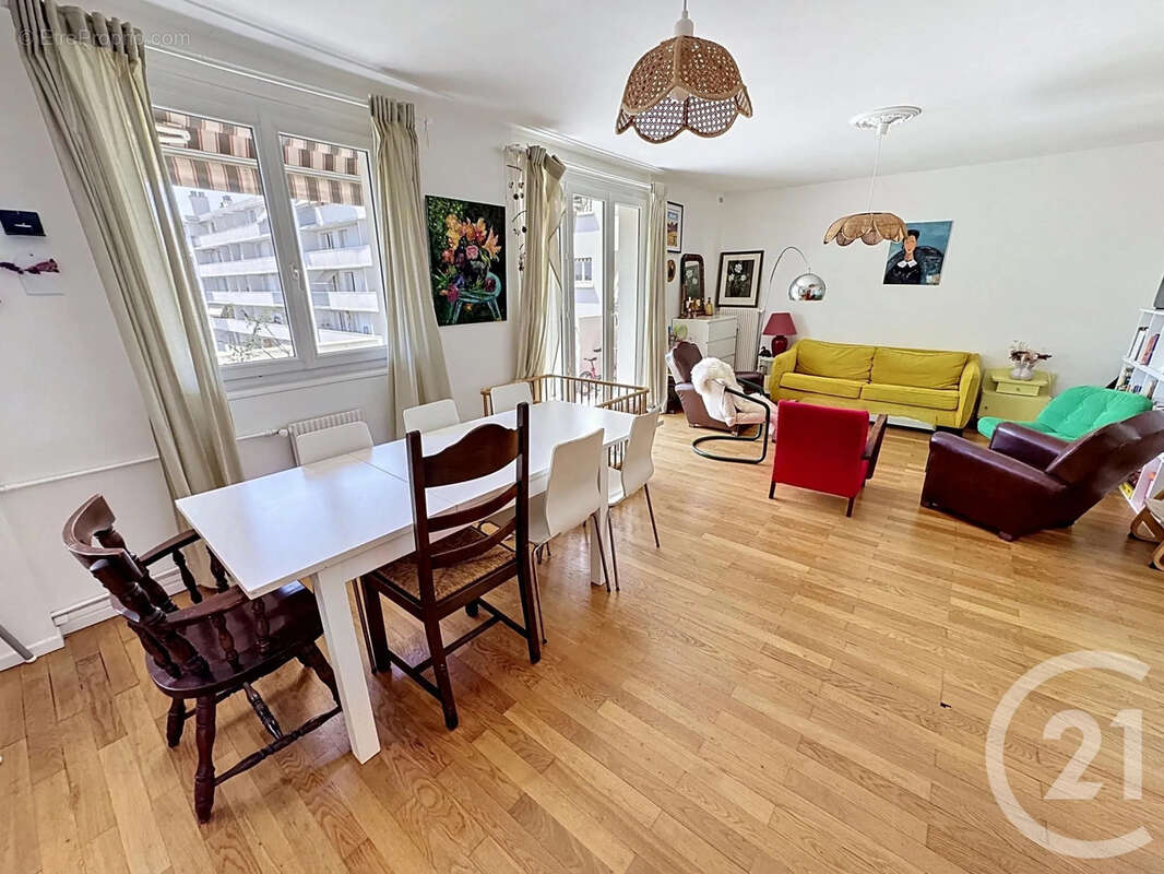Appartement à VILLEURBANNE