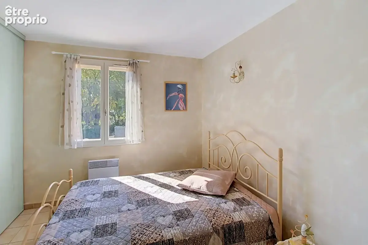 A vendre draguignan - maison de plain-pied avec garage + terrasse sur 500m² de terrain - photo 7