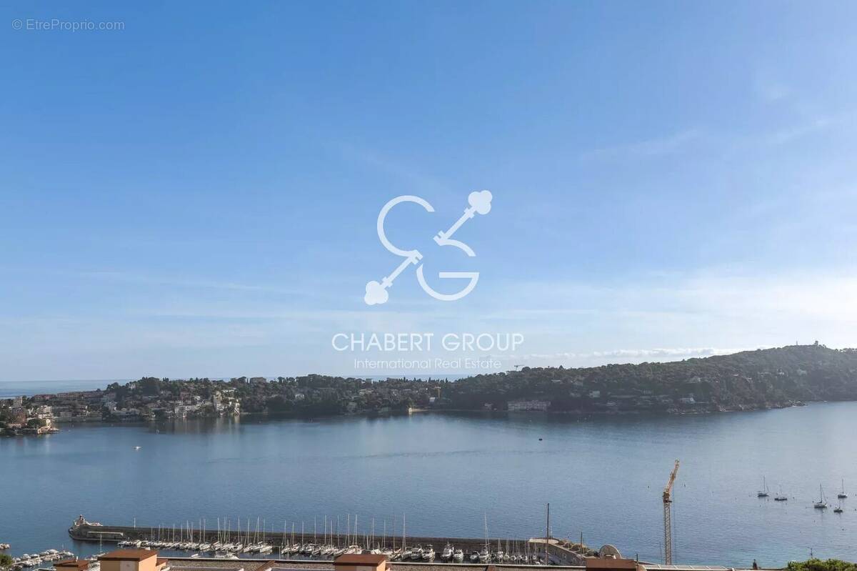 Appartement à VILLEFRANCHE-SUR-MER