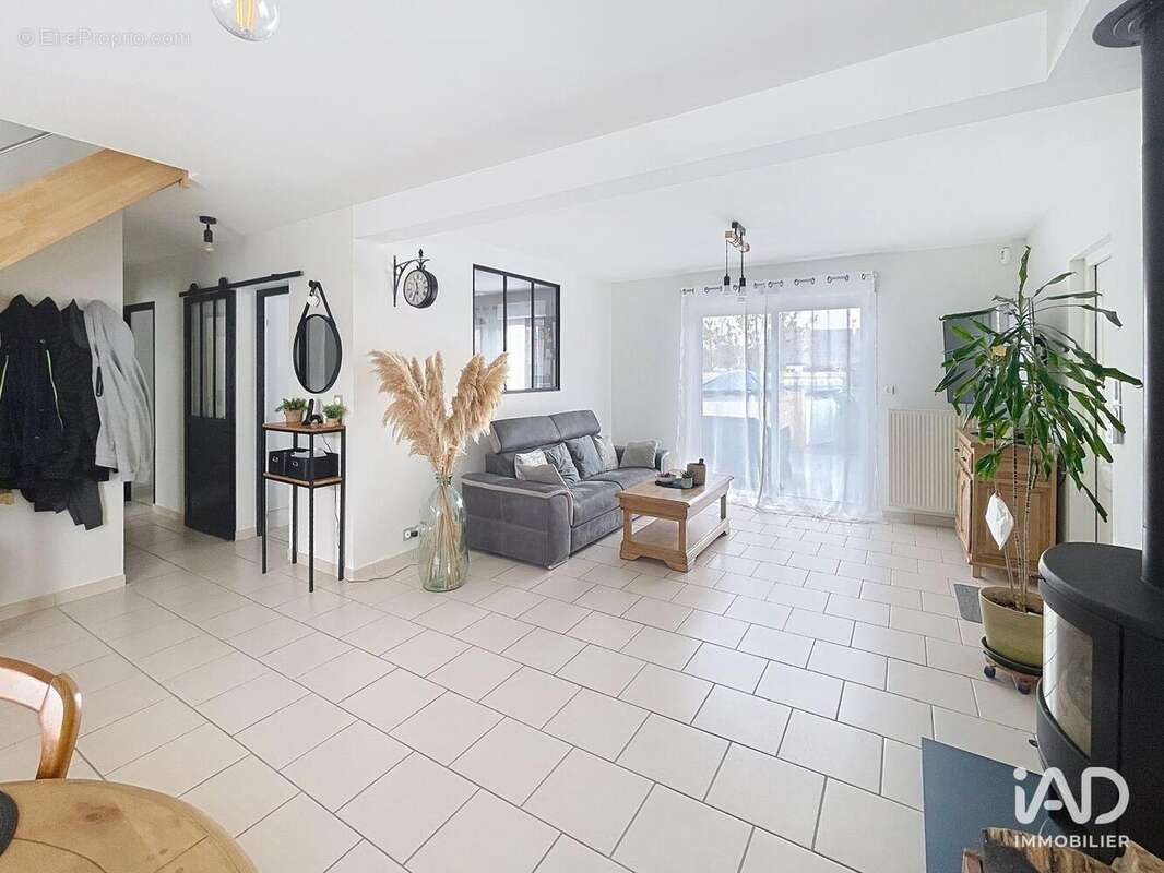 Photo 9 - Maison à SORIGNY