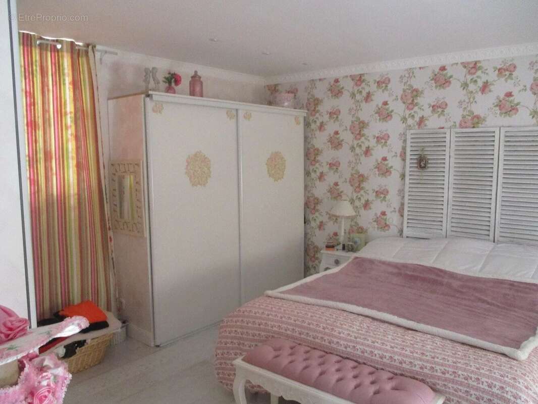 Maison à POIX-DE-PICARDIE